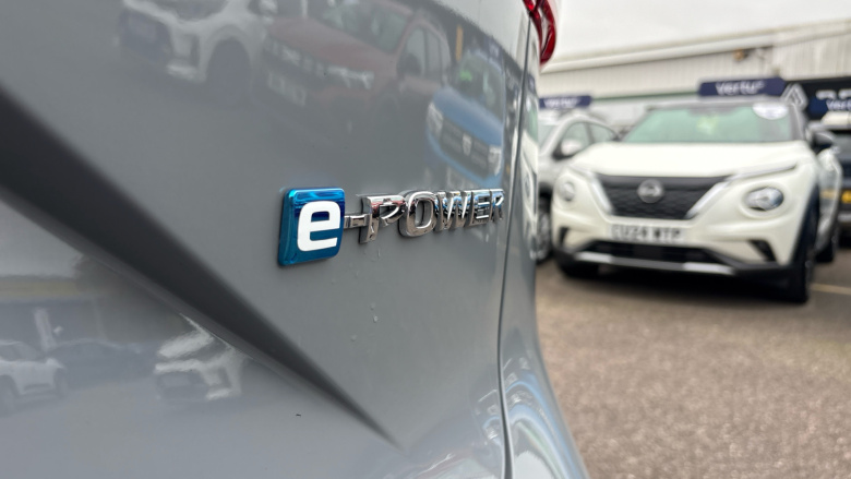 Nissan Qashqai 1.5 E-Power Acenta Premium 5dr Auto Hybrid Hatchback